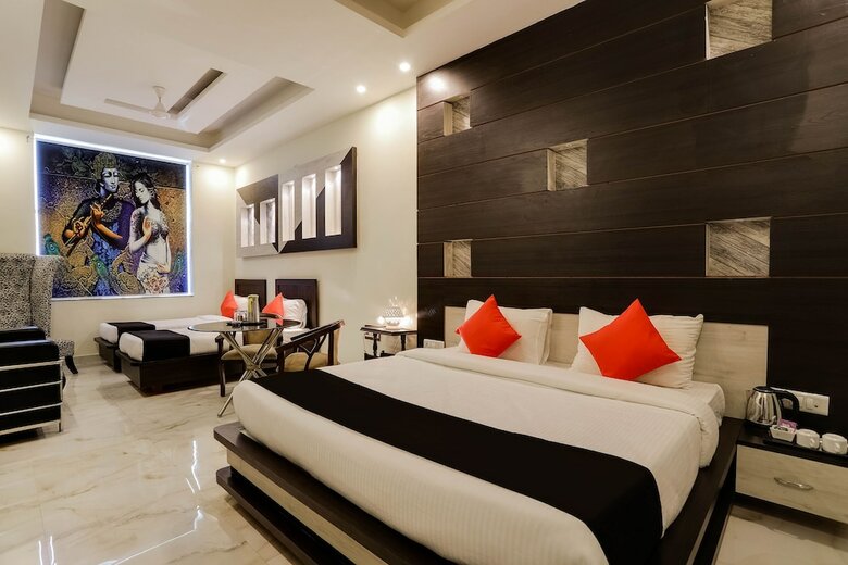 Oyo 12126 Hotel Shagun Residency