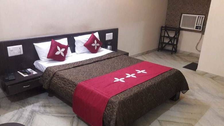 Hotel Jypore Saffron Inn & Suites