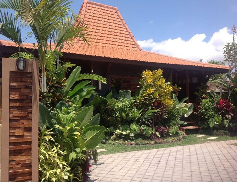 Hotel Joglo Villa Bali