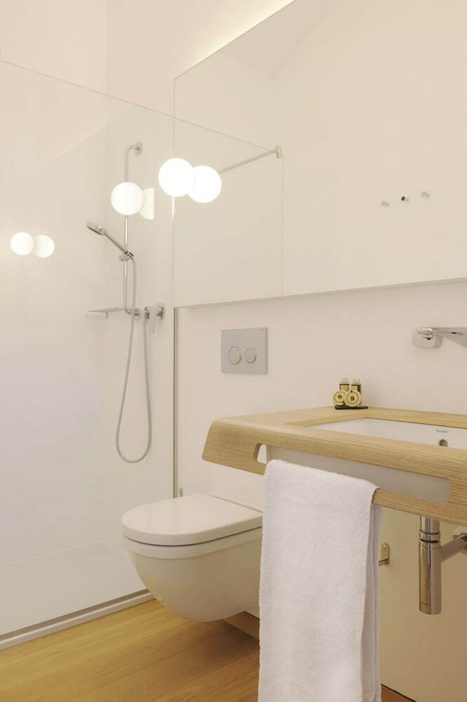 Hotel Weinkulturgut Longen-schl�der