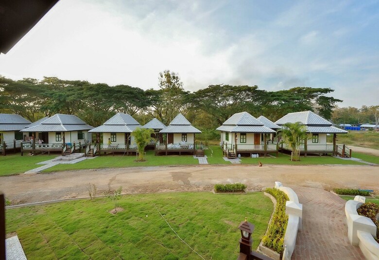 Hotel Raipingwang Resort