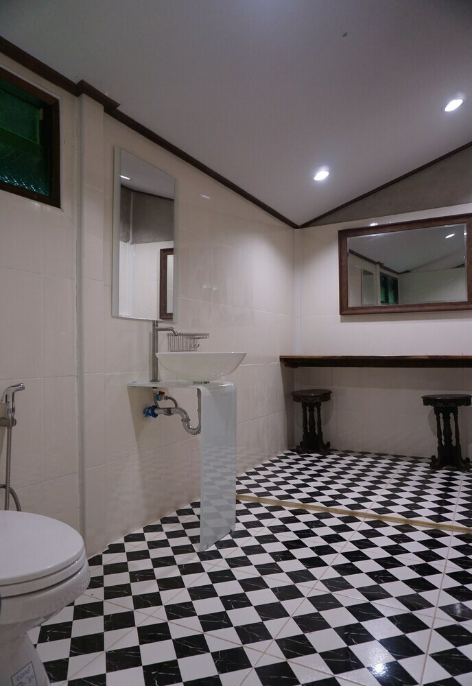 Hotel Raipingwang Resort
