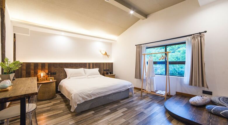 Bed & Breakfast Home To Home