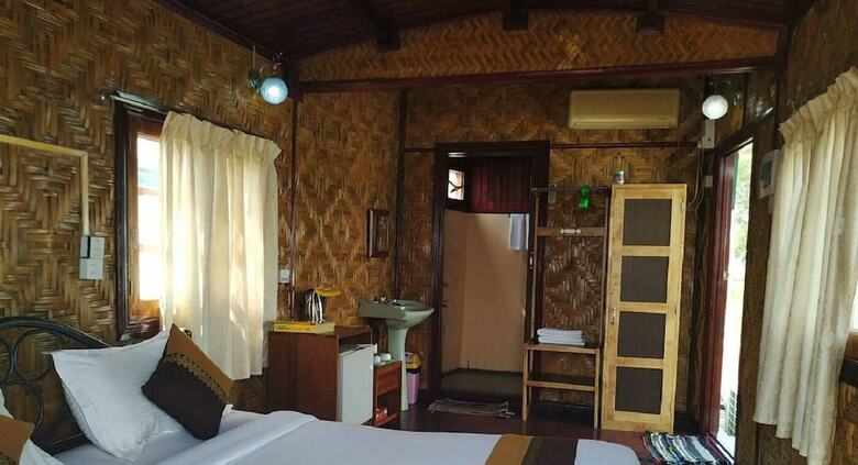Hotel Moe Yun Gyi Wetlands Resort