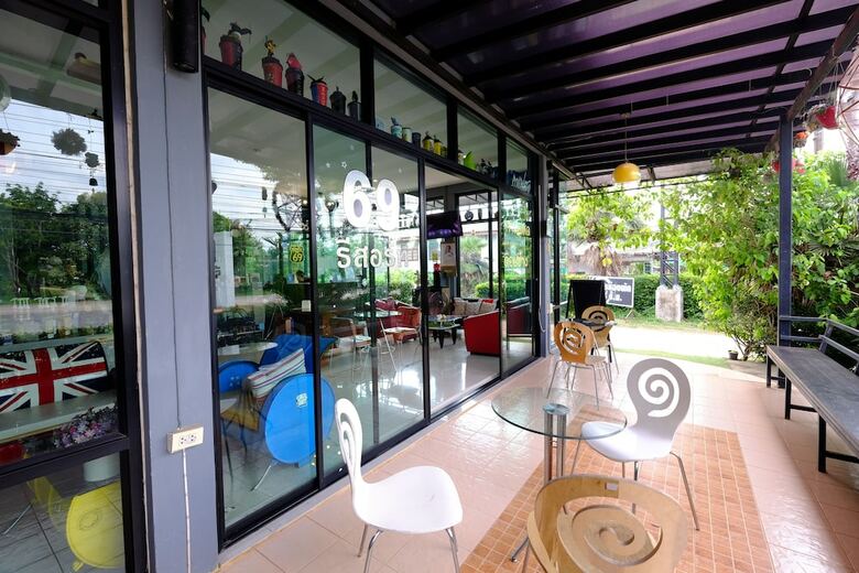 Hotel Sixty Nine Resort