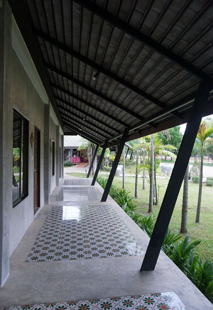 Hotel Lampang Resort