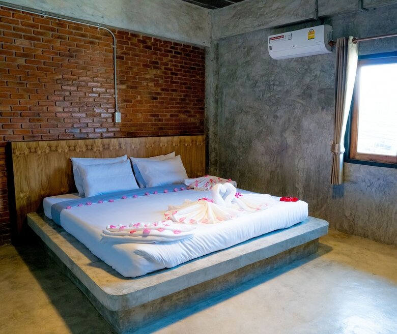 Tonfang Hotel