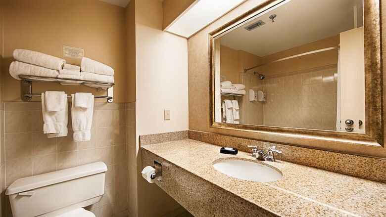 Best Western Plus Cairn Croft Hotel