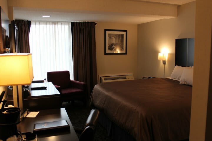 Ramada Plaza Niagara Falls Hotel