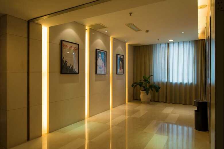 Zhongnan Sunshine Hotel