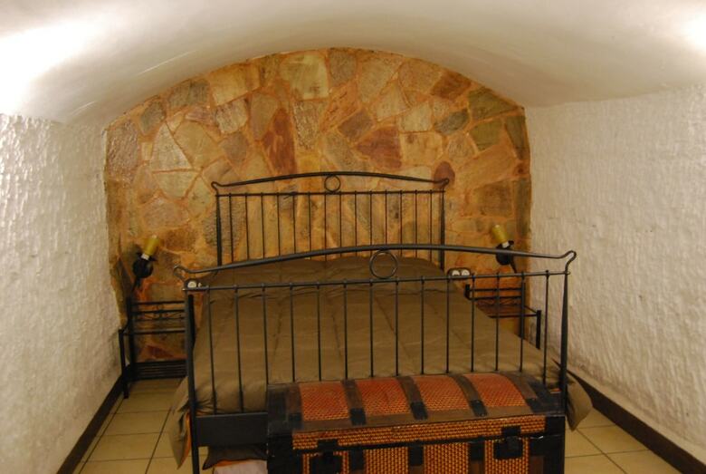 Cueva El Haro