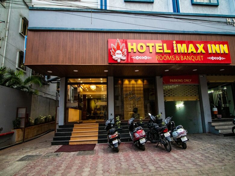 Hotel Imax Inn