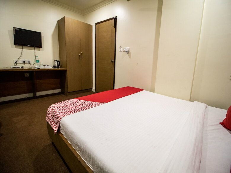 Hotel Imax Inn