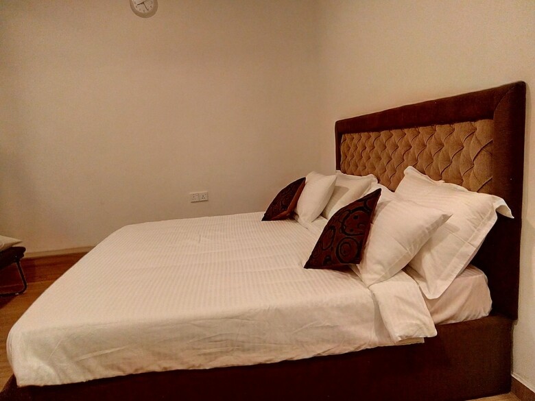 Hill Cool Hotel & Restaurant