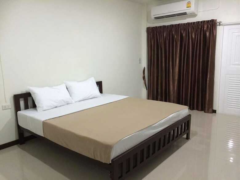 Hotel Baanna Place