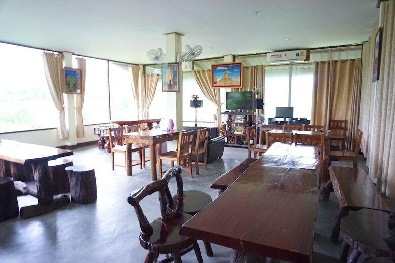 Hotel Daranee Resort