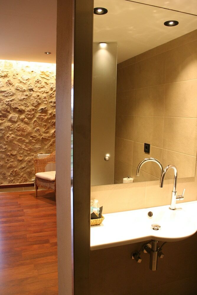 Hotel Mas Oliveres Pla de Palau
