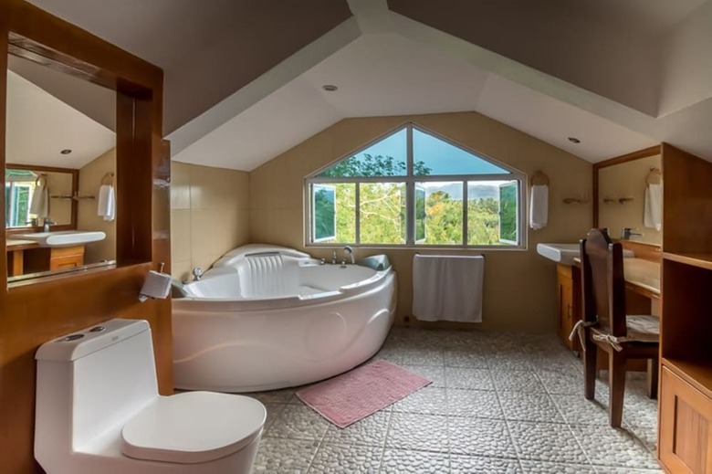 Hotel La Parola Orchids Beach Resort