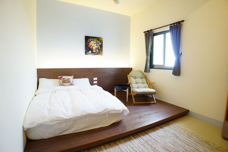 Warm B&B