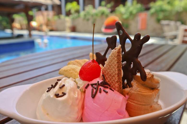 Hotel Grand Mega Resort And Spa Cepu