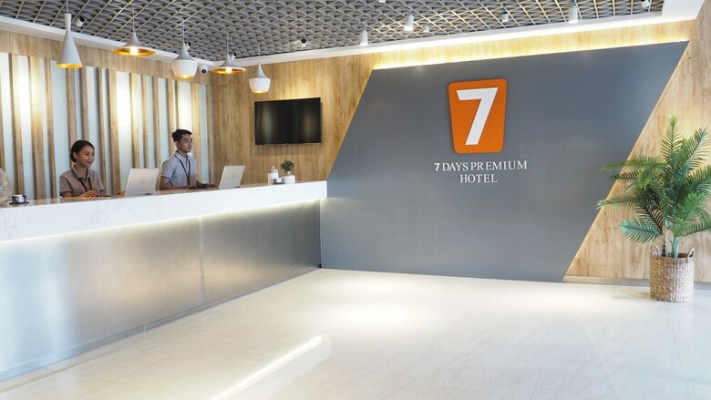 Hotel 7 Days Premium Jatinegara