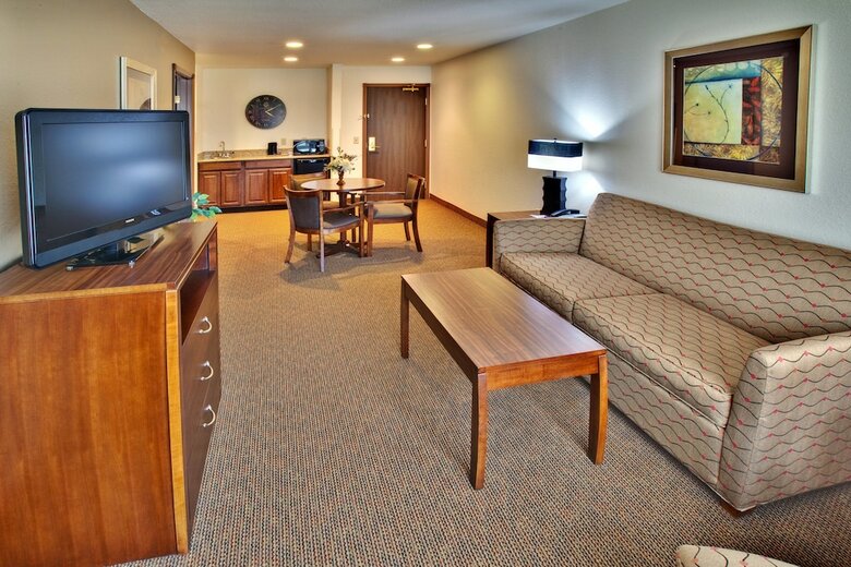 Holiday Inn Express Hotel & Suites Dubuque