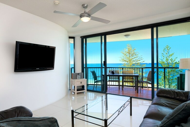 Aparthotel Peninsular Beachfront Resort