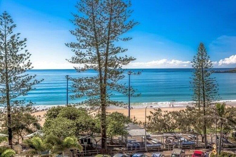 Aparthotel Peninsular Beachfront Resort