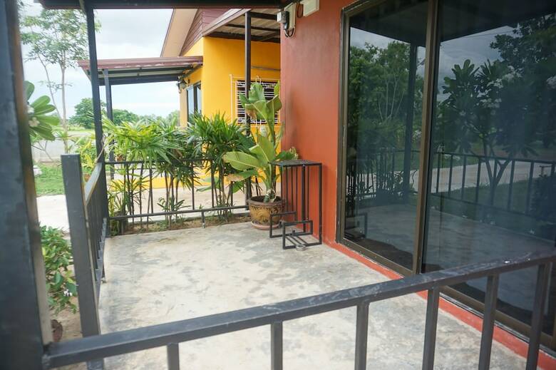 Hotel Tangkae View Resort
