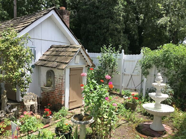 Governor's Bedandbreakfast