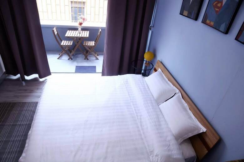 Hostal Zhaohuaxishi Youth Hostel