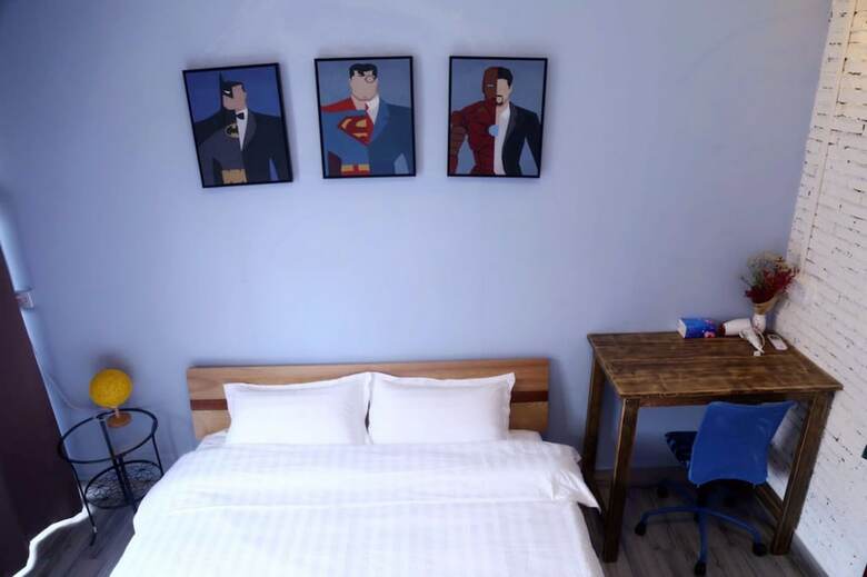 Hostal Zhaohuaxishi Youth Hostel