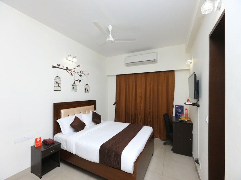 Hotel Oyo 12368 Day Inn