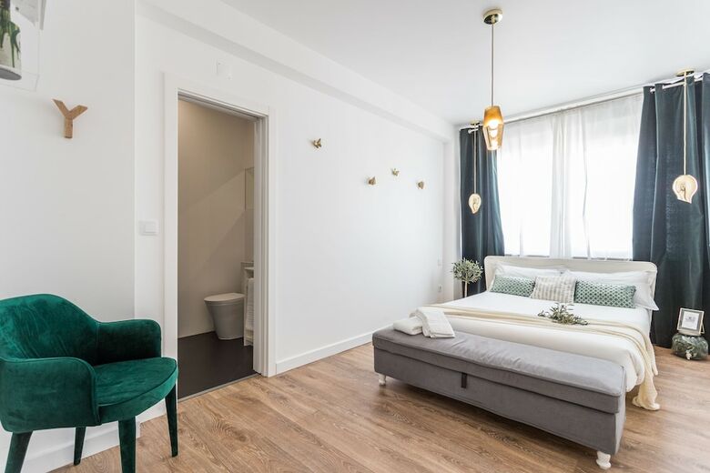Bed & Breakfast Lisbon Airport Suites
