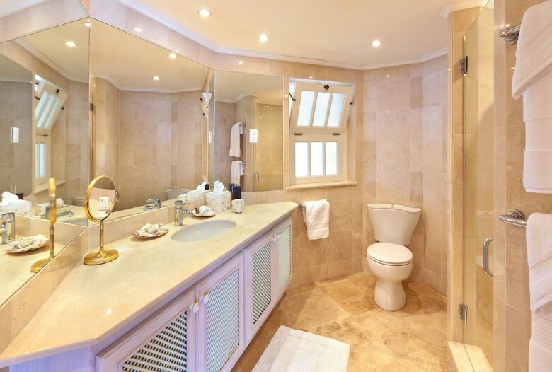 Villa Reeds House Penthouse 12 By Altman
