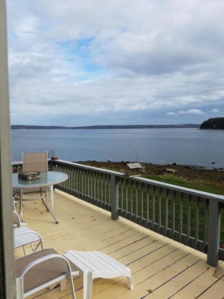 Sorrento Sunrise Cottage - Two Bedroom Home