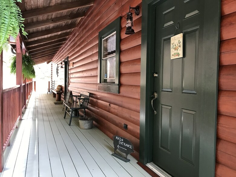 Mountain Creek Bed And Breakfast
