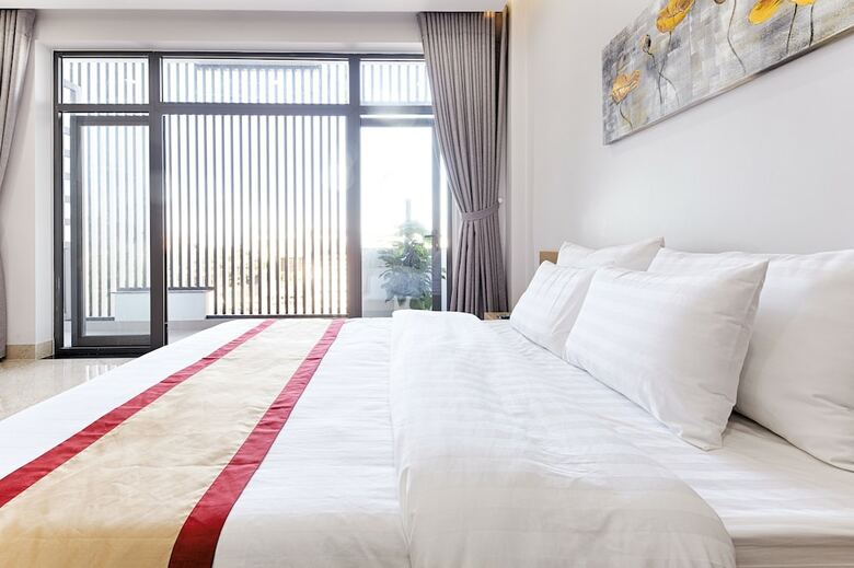 Vinh Thong Apartments