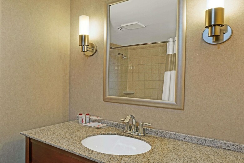 Ramada Hotel Niagara Falls Fallsview