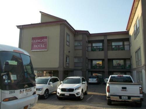 The Glengate Hotel & Suites