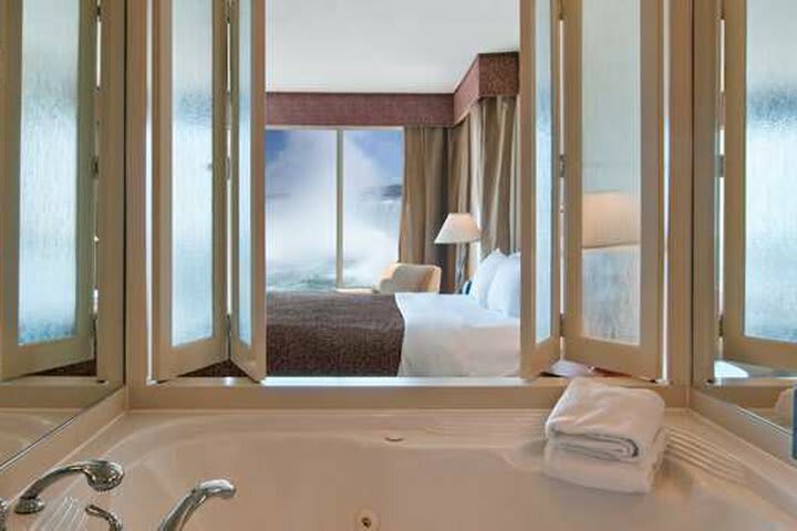 Hilton Hotel And Suites Niagara Falls/fallsview