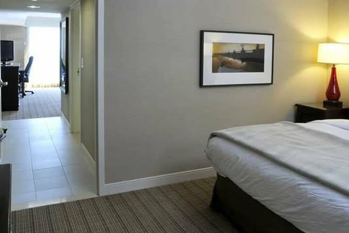 Hilton Hotel And Suites Niagara Falls/fallsview
