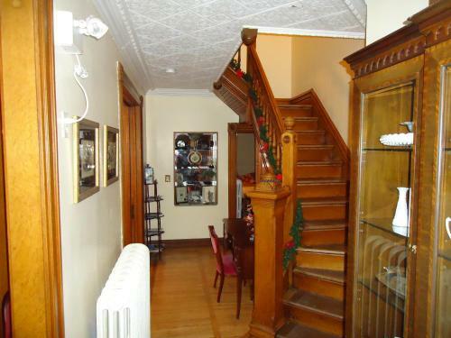 Absolute Elegance Bed And Breakfast