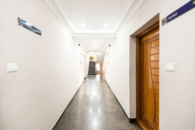 Fabhotel Rithikha Inn Porur