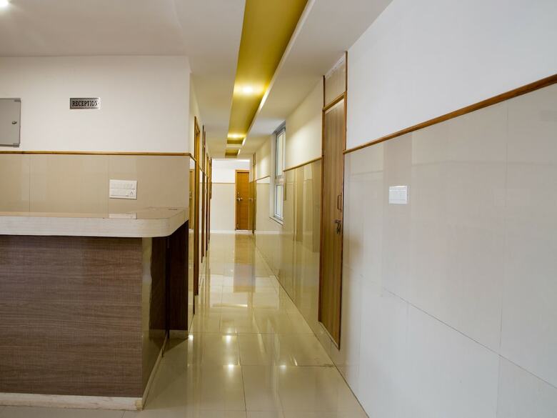 Oyo 9248 Hotel Shrinidhi