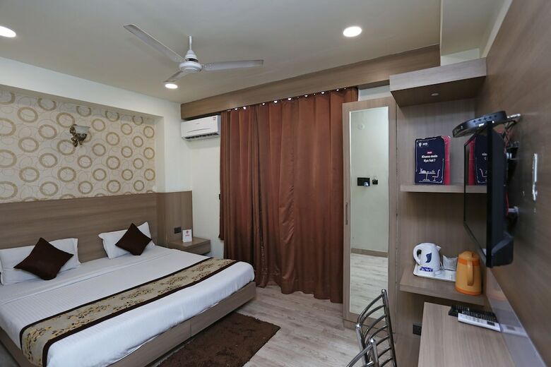 Hotel Oyo 5663 Gs Inn