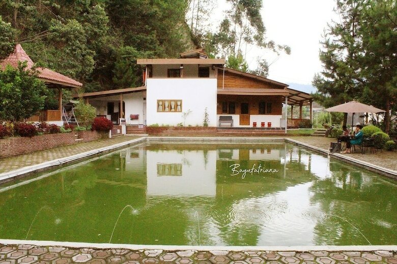 Villa Bayu Lembang