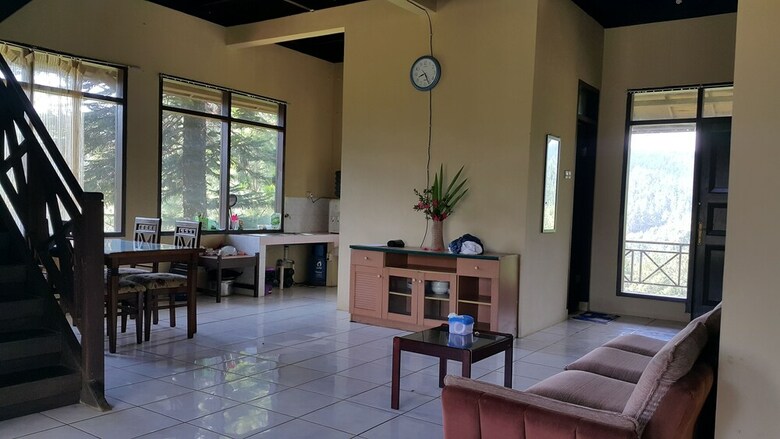 Villa Argapuri Resort In Jungle