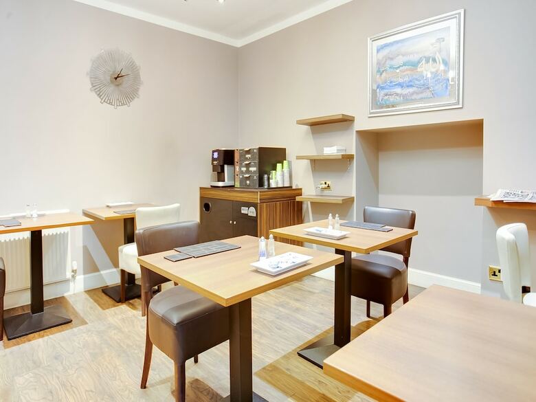 Hotel Oyo Onslow Guesthouse