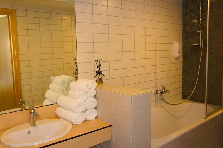 Zaliasis Slenis Hotel